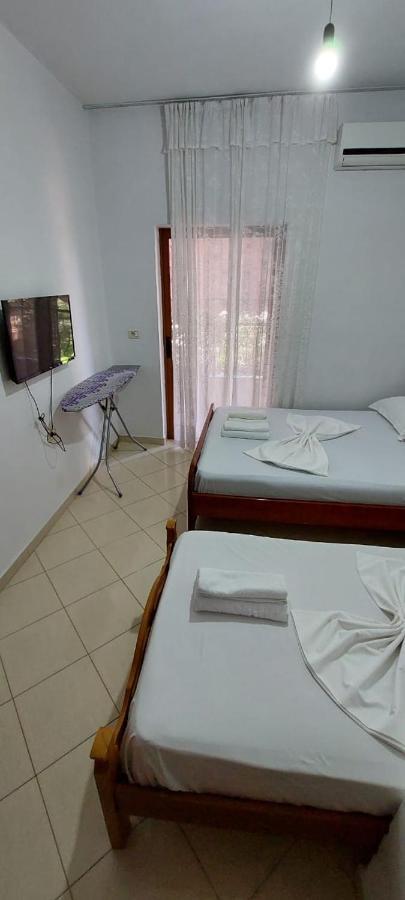 Summerland Saranda Luaran gambar
